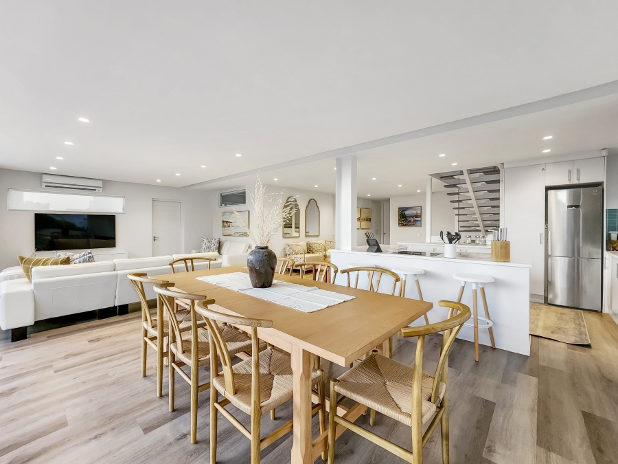 4 Bedroom Property for Sale in Camps Bay Western Cape